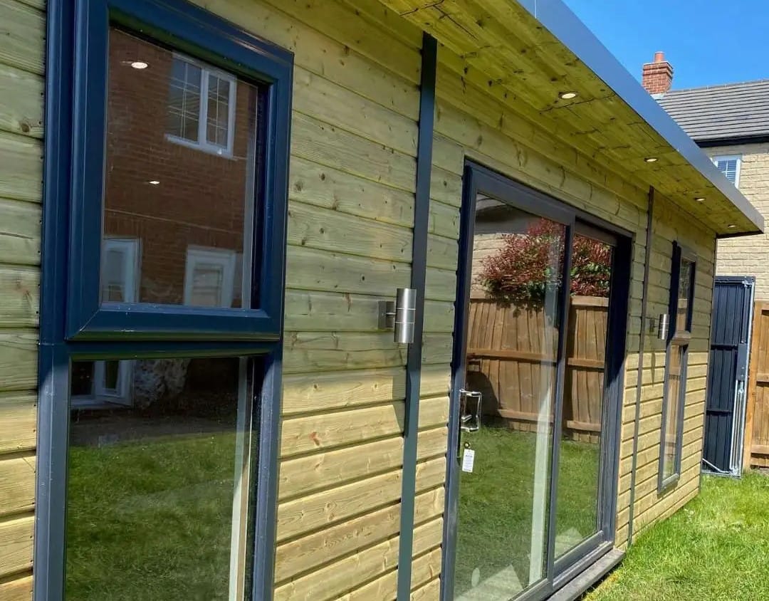 Cambridge Garden Room